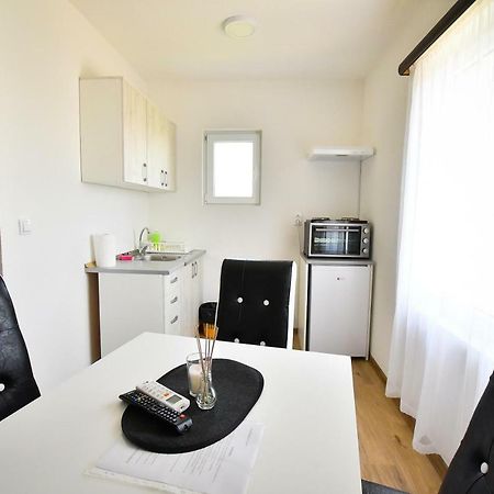 Vulsa Apartmani คลาโดโว ภายนอก รูปภาพ