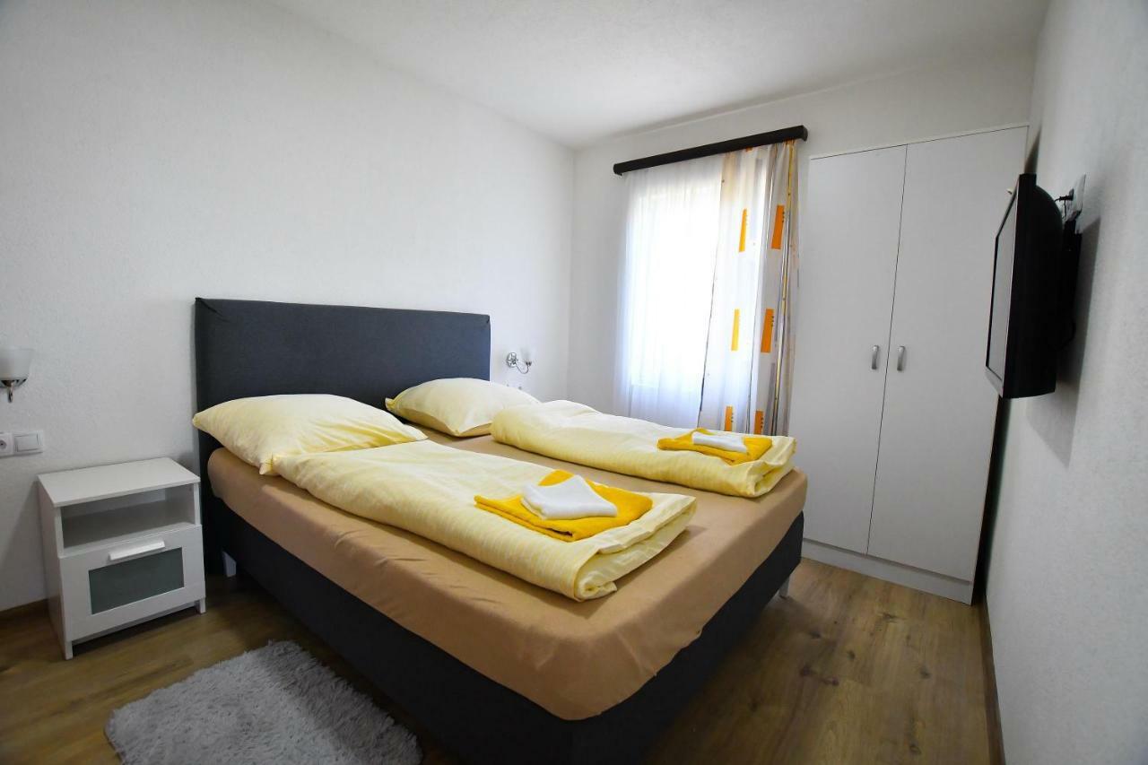 Vulsa Apartmani คลาโดโว ภายนอก รูปภาพ
